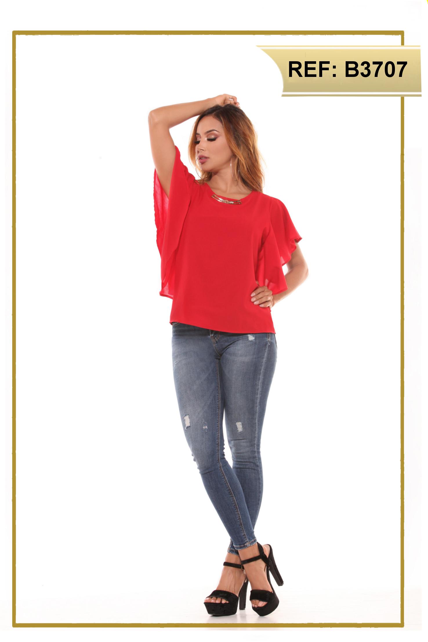 Blusa Colombiana de Dama con mangas cortas y anchas que le dan un hermoso toque a tu estilo original